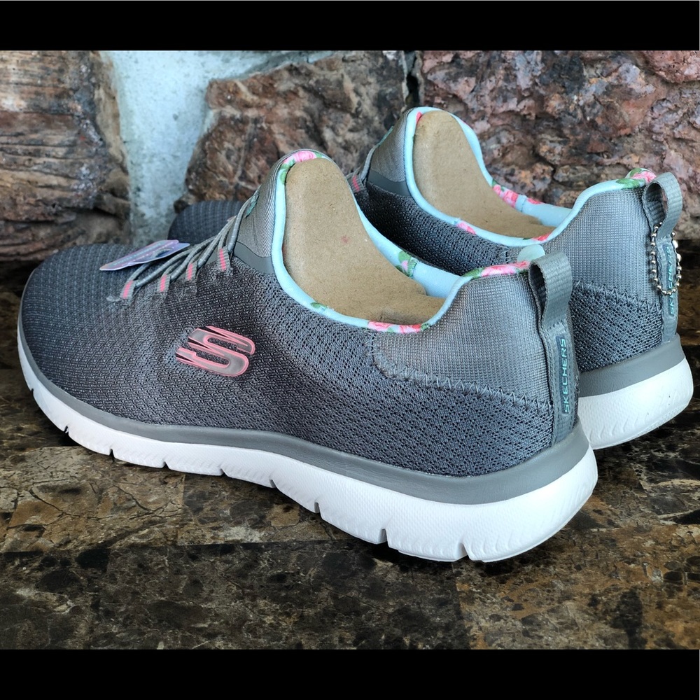 NEW Skechers memory foam Walking Sneakers - Picture 7 of 13